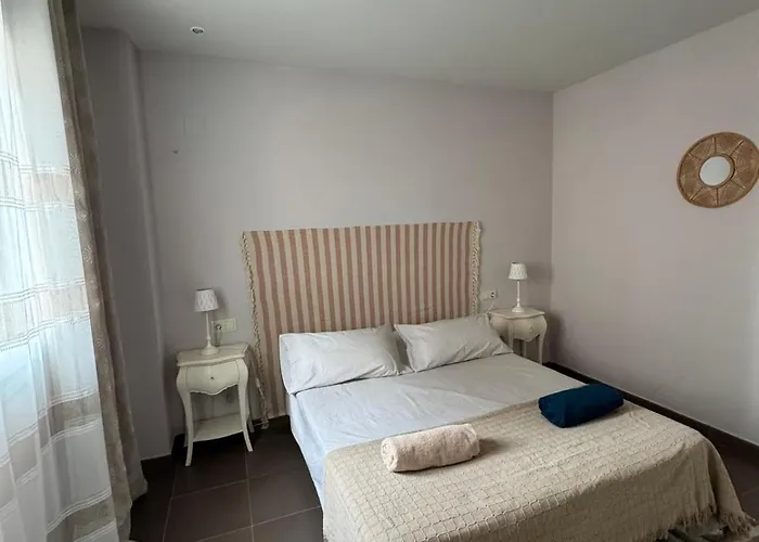 Near With Pool Apartment